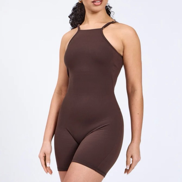 Buffbunny Ivy Bodysuit 6” Journey Dark Brown With Lattice Back - Picture 2 of 13